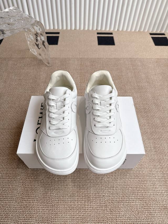 Loewe casual shoes The minimalist style of patchwork is really the ultimate! It