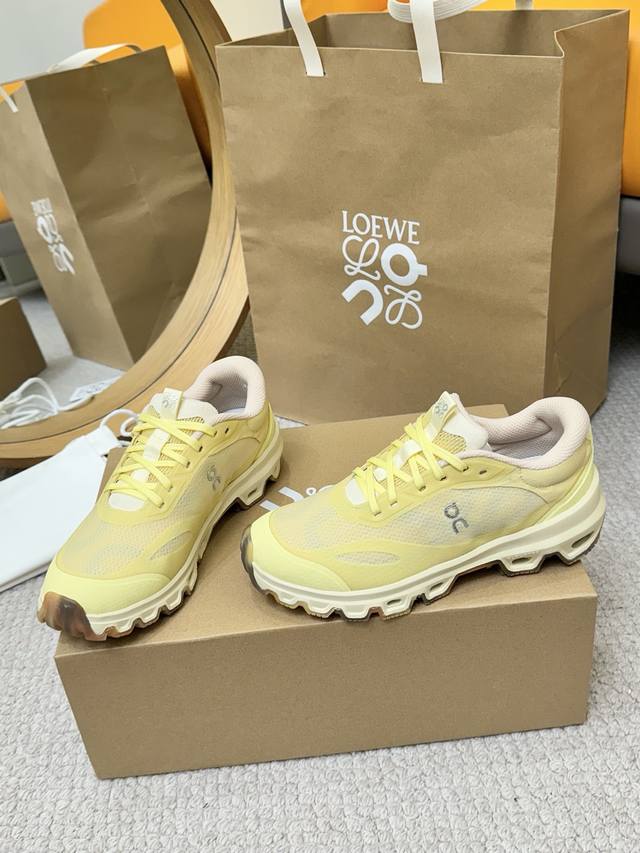 Female. Male. The 2025 On-Run Loewe 3.0 collaboration series has officially begu