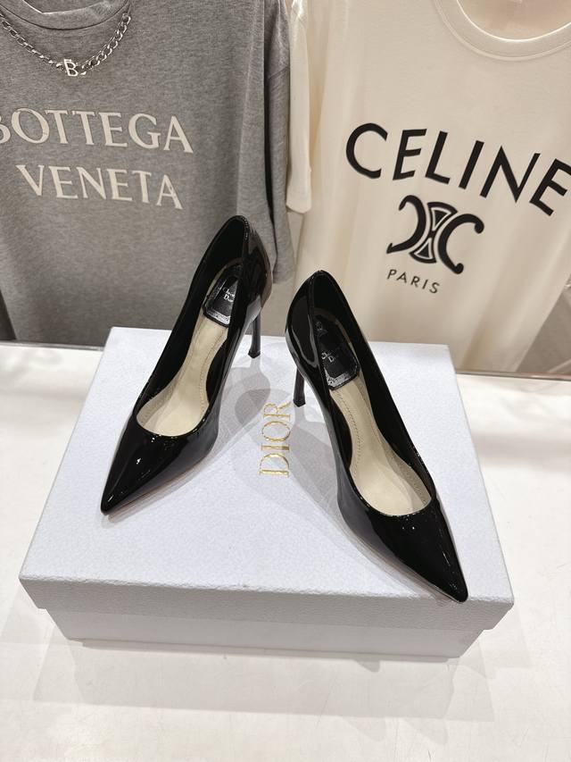 High-end version factory Dior* Dior D's 2025Ss new pointed high heels fashion s