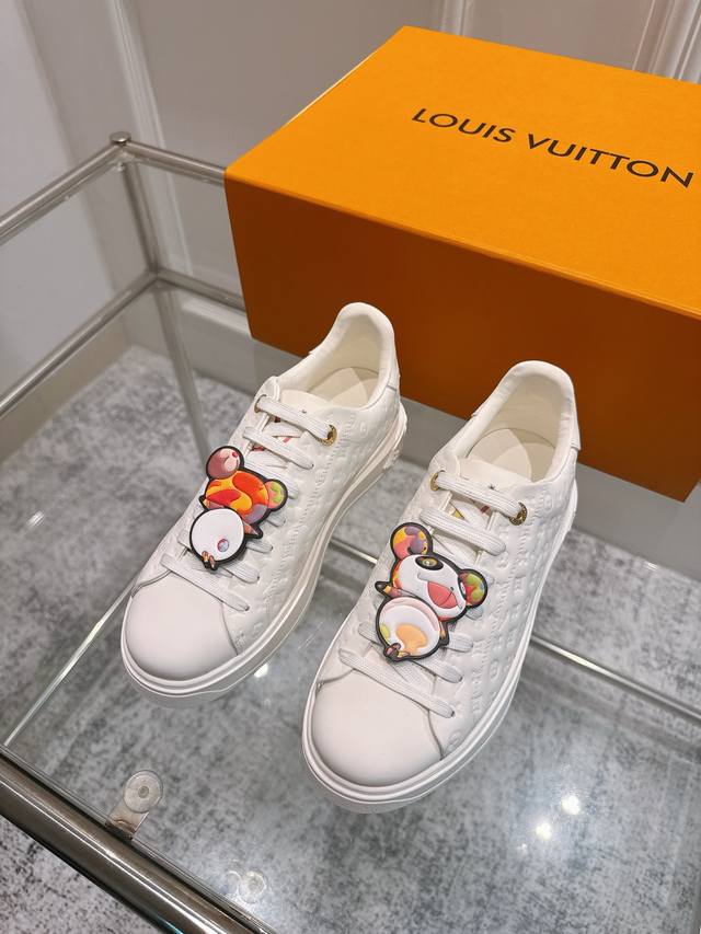 Premium Edition: Women's LV x Tm Takashi Murakami collaboration, Time Out Sakura