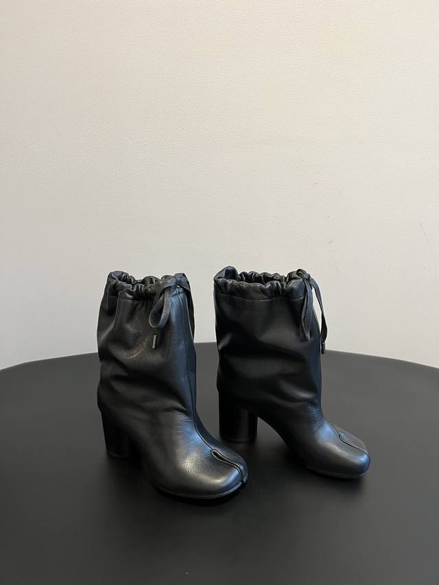 Purchasing level Maison Margiel* Margiela split-toe loose high-heeled ankle boot
