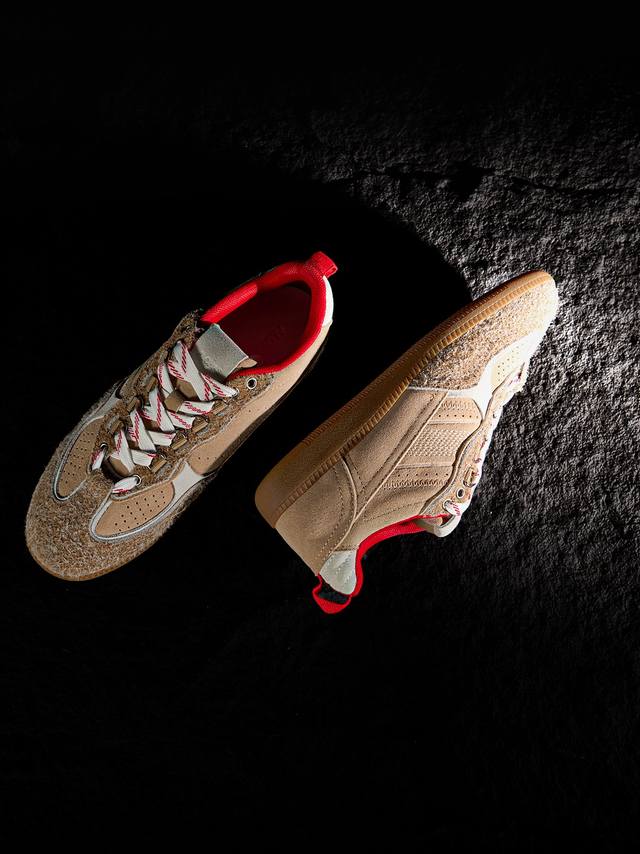 Spanish niche brand Dexun shoes official website simultaneously sells Purely ha