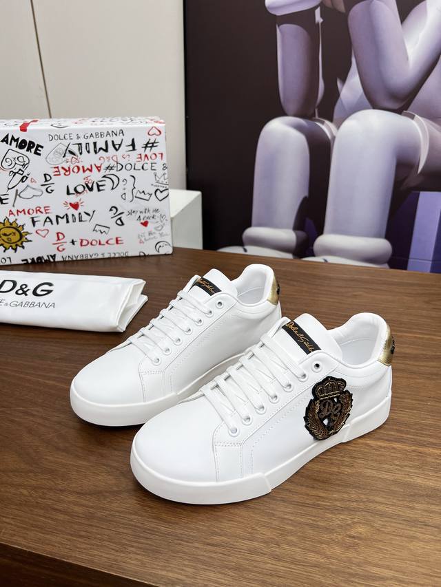 High-end edition, high-quality, original D0Lce & Gabbana DDD. This year's flagsh