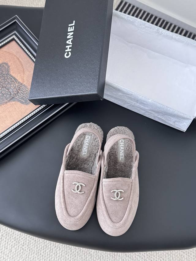Chanel 24K new autumn and winter furry half-slippers Teddy fur shoes are very co