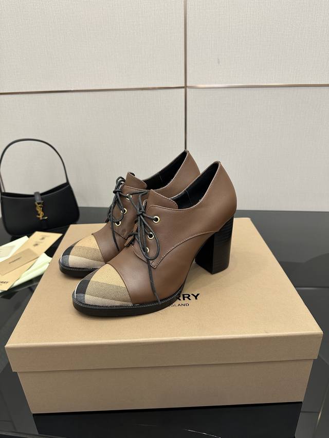 High-Release Burberry's latest exclusive Spring/Summer 2025 collection features