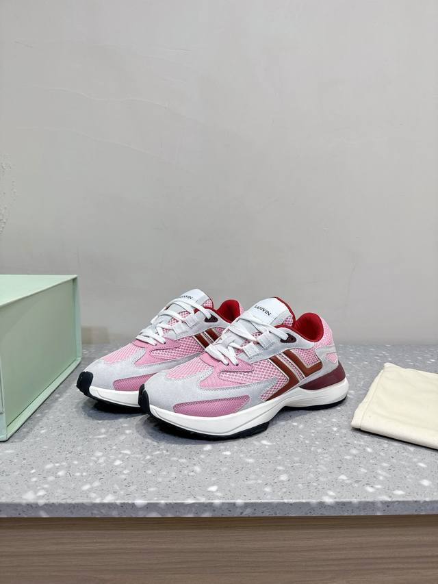 Lanvin's latest Jla series, a couple's mesh thick-soled casual sneakers and runn