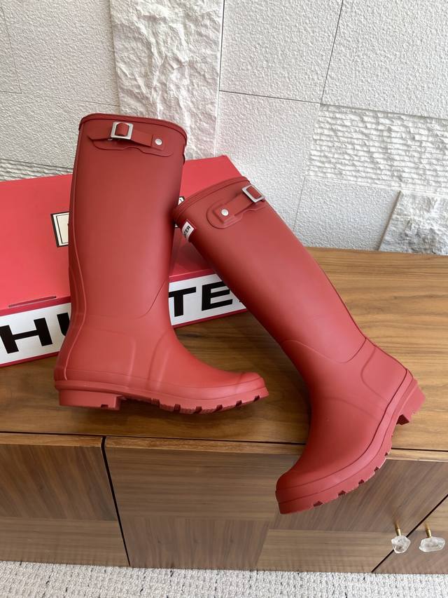 Premium Edition: Hunter Wellington 2025 New British-Style Waterproof Rain Boots