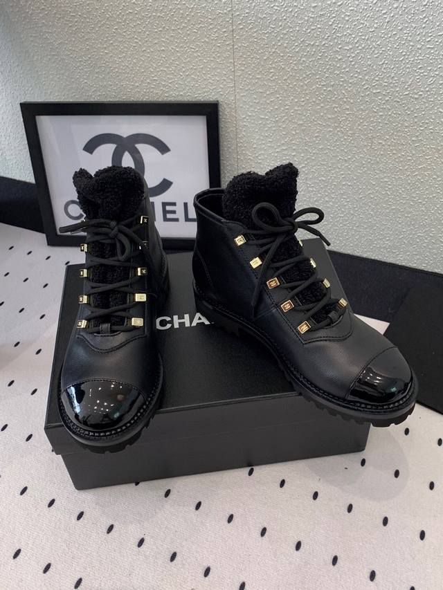 Chanel's new autumn and winter wool ankle boots, top version, super comfortable