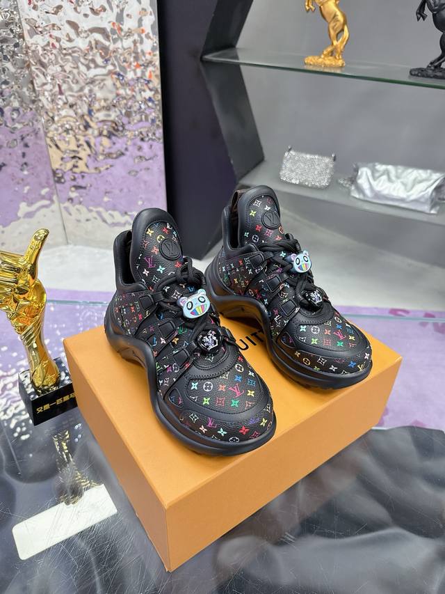 Factory P price P: Louis Vuiton 25 years of Murakami Takashi's latest model Lv