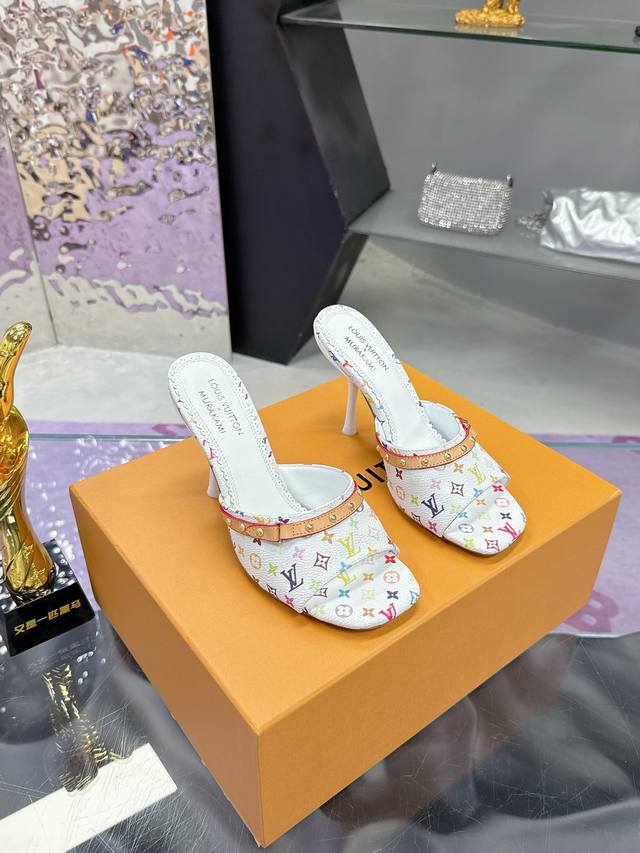Factory P price P: Lv co-branded Murakami Takashi series heels I rarely make Lv
