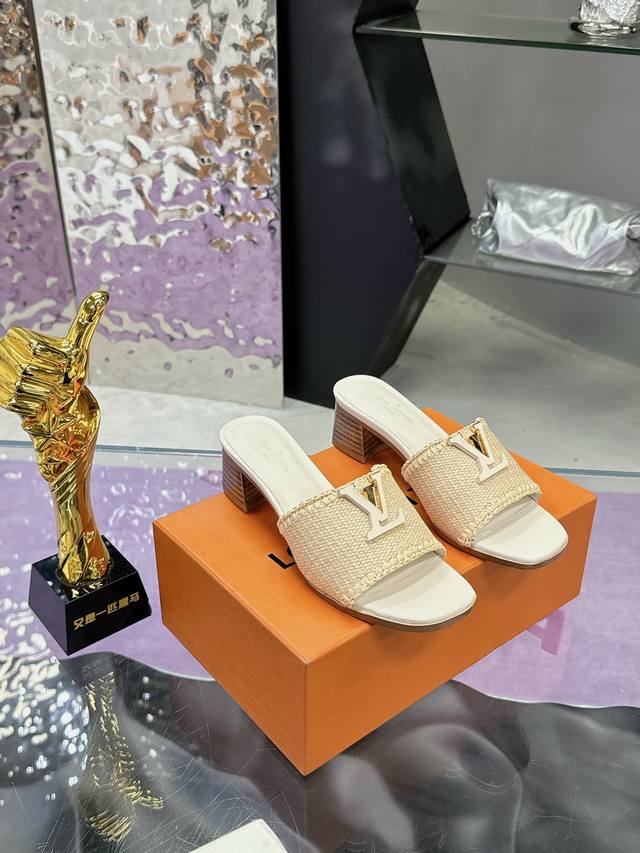Thick heel: Flat heel: Genuine leather outsole 40 LV slippers thick heel series