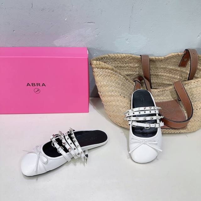 High-quality factory-made half-slippers! Sharing a niche trendy product: Abra25