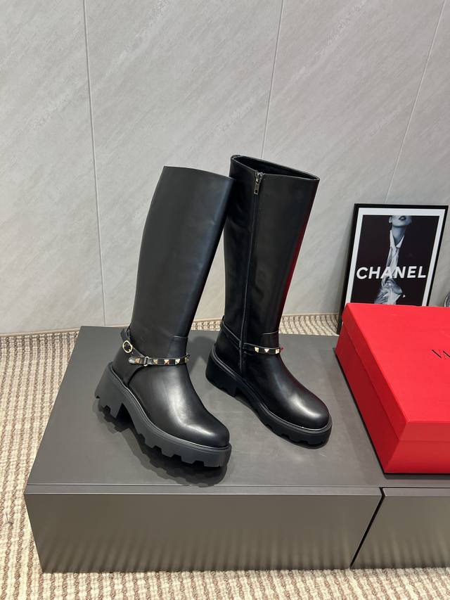 Factory: Exclusive top version of high boots Valentin* Valentin* Tiannu 25Vs ear