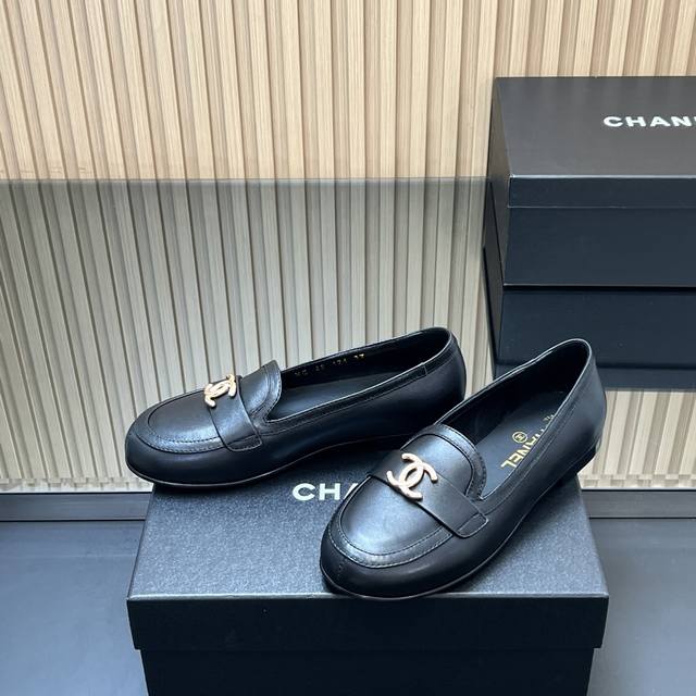 Top-of-the-line Chanel flat round-toe loafers, Chanel is so pretty! A perfect bl