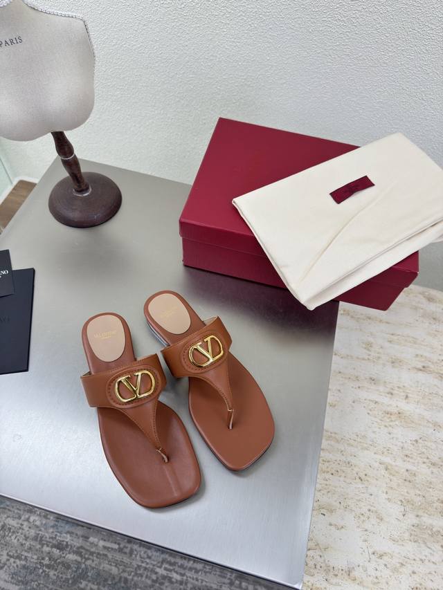 Brown cowhide flat flip-flops Flat-soled square-toed slippers with Warren classi