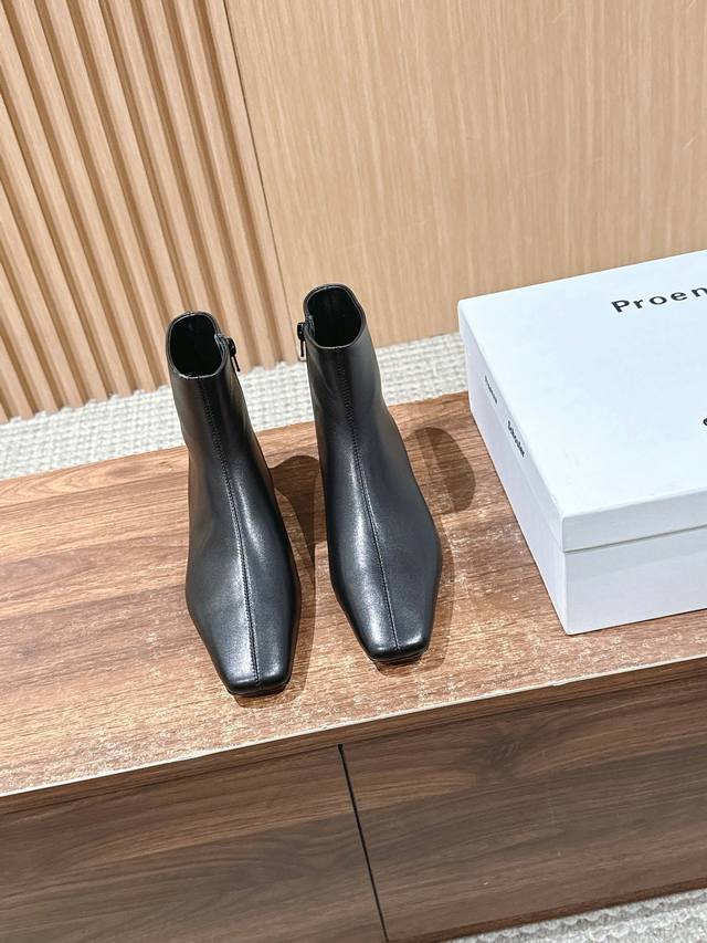 Proenza Schouler's new ankle boots are always missing a pair of "powerful" black