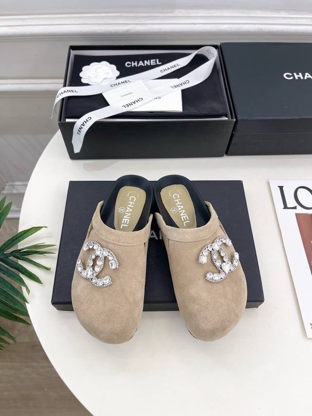 Chanel 25 2025 Spring/Summer New Arrivals Chanel Double C Rhinestone Retro Birk
