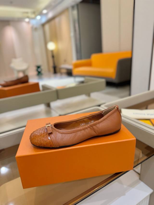 Price P: 2025 latest L home counters, the latest catwalk style four-season shoe