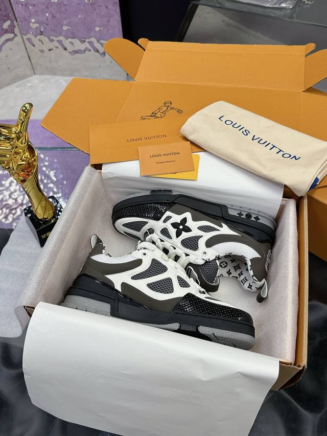 Factory P price P: 4 Official synchronized new color Louis Vuitton catwalk skate