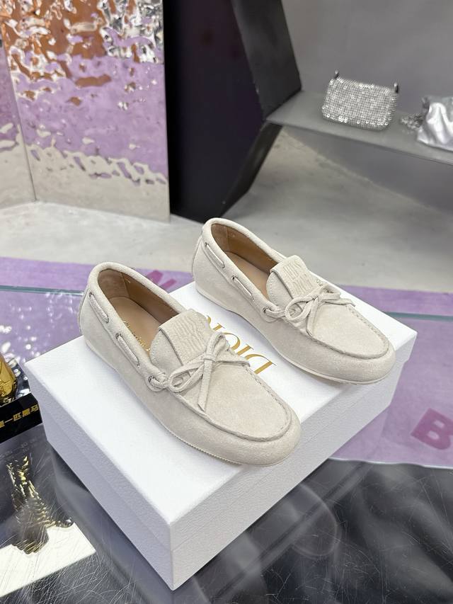 Factory Price: Dior's new spring/summer ultra-lightweight jelly loafers. A brand