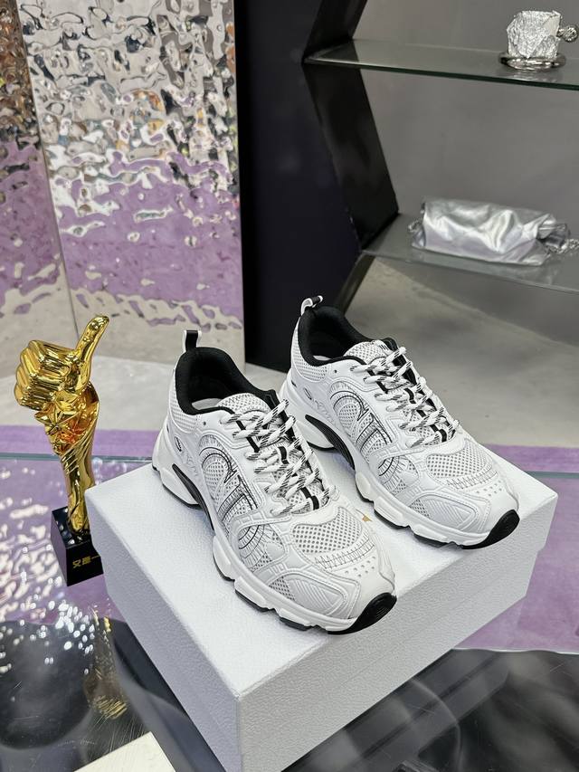 Factory Price: Couple's Style 35-40 39-44 Dior Chrono Series Sneakers Taikoo Hui