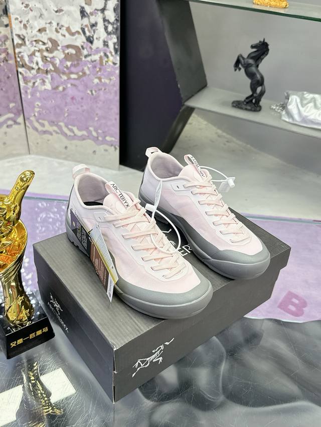 Factory P price P: Women's size Guangzhou version Arc'teryx high version waterpr