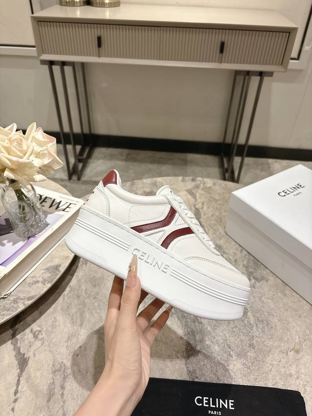 Thin sole DDD, thick sole 400, Celine's new autumn/winter 25 classic thick-soled