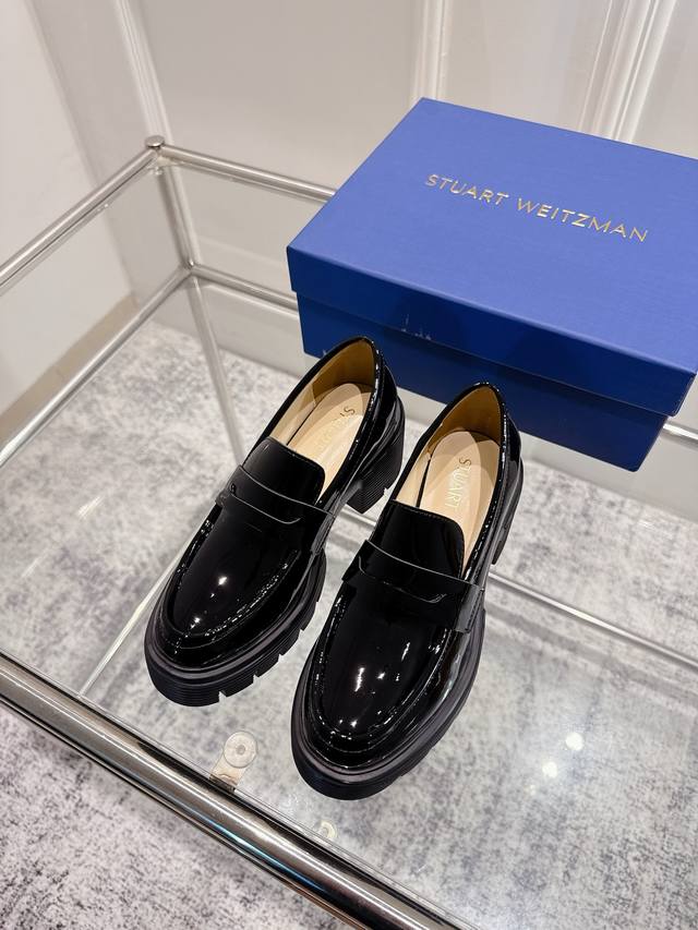 Top Edition: Stu*Art Weitzma SW2025 New Loafers SW Loafers! We've had a lot of l