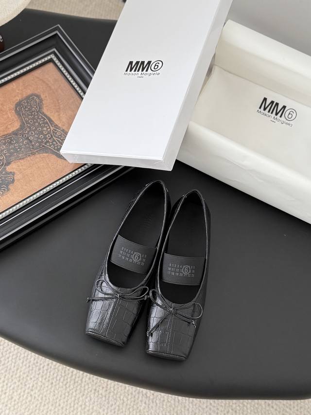 High quality! Maison Margiela Mm6 Tabi split-toe shoes made in Italian vegetabl