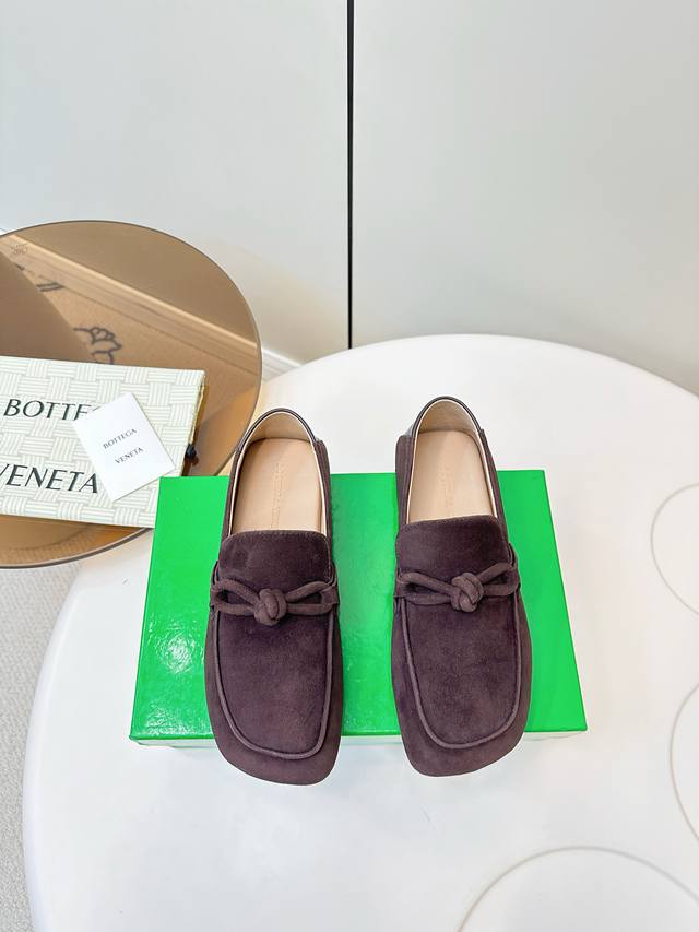 Bv2025Ss new vintage-inspired couple's loafers, men's size +10 DDD. Colors updat