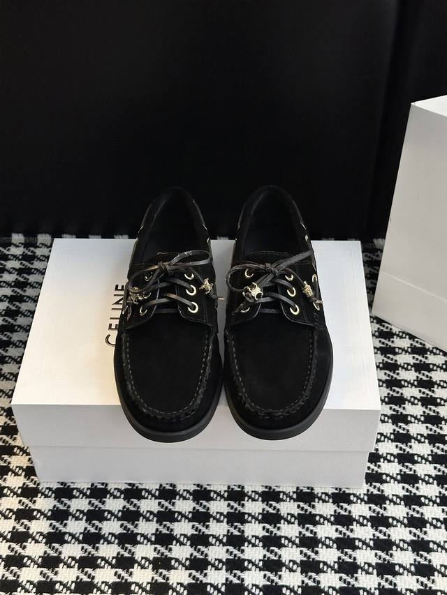 Comfortable moccasins No pressure in and out of the counter, heavy-duty version,