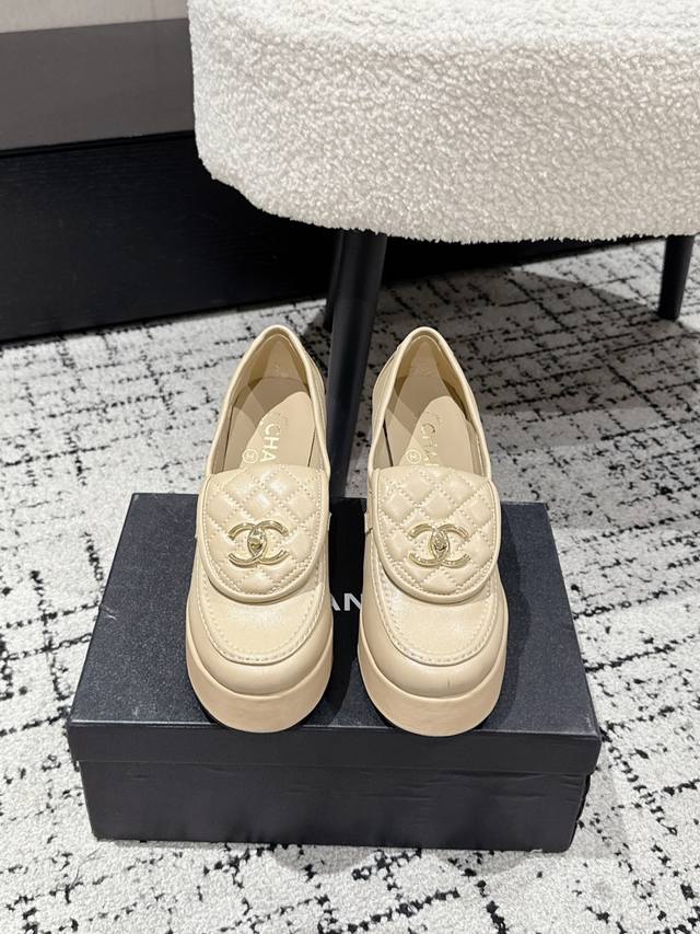 Chanel 25 Classic Waterproof Platform High-Heeled Flap Loafers These loafers are