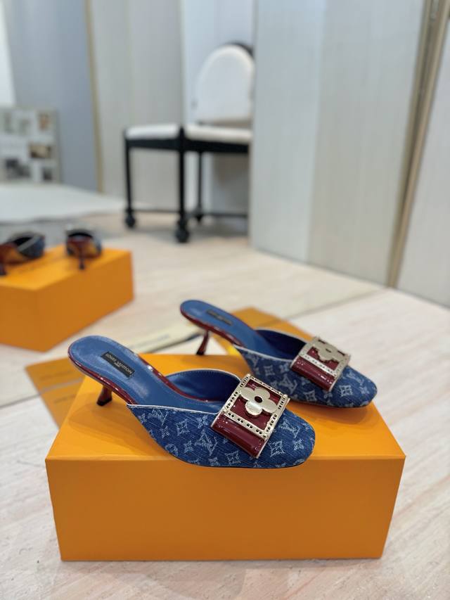 Louis Vuitton 2025 Spring/Summer New Style Kitten Heel Jelly Color Women's Shoes