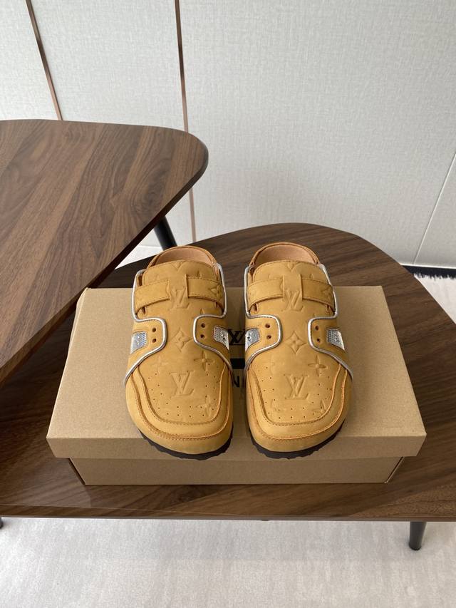 Birkenstock X Lv co-branded couples series I was so excited when these two brand