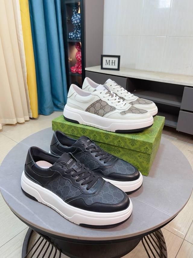 Gucci's new lace-up casual men's shoes are now available. The materials and work