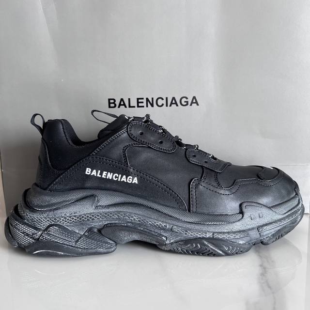 Balenciaga, Couple's Style: P Triple S Tape Type is absolutely amazing! This sho