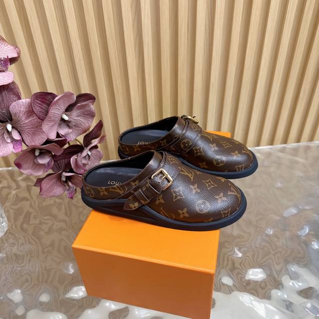 Lv Louis Vuitton 25 2025 early spring new Birkenstock slippers top version count