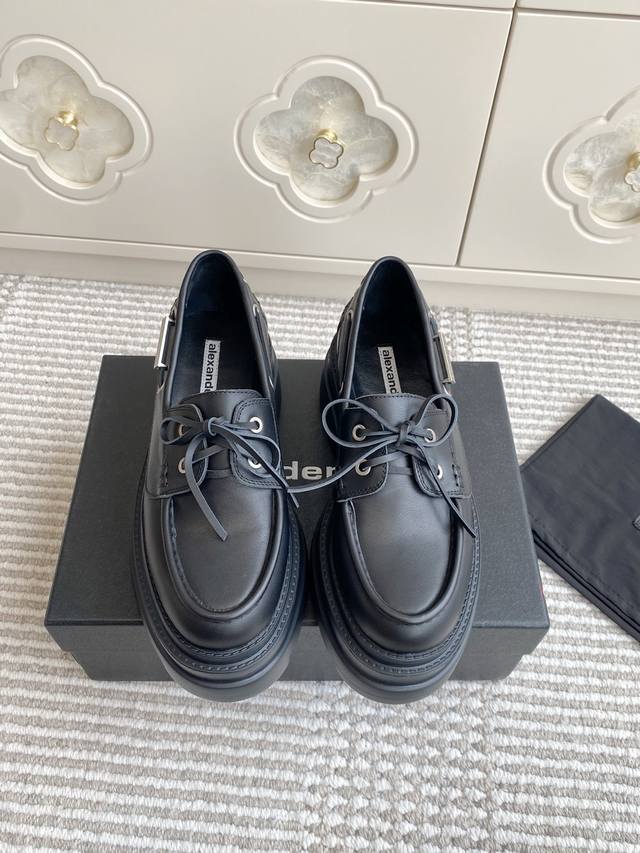 Agent-level Alexander Wang Aw Carter platform thick-soled, rubbed-color, distres