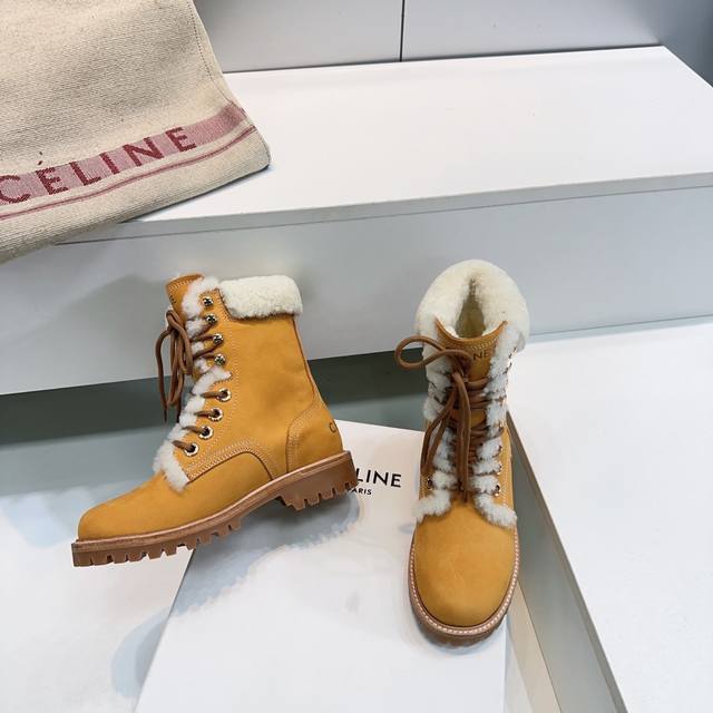 High-quality factory-made fur-lined boots for women and men! Top-quality couple