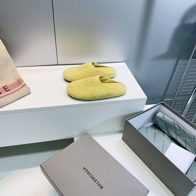 High-quality factory-made! Top-quality Balenciaga Autumn/Winter 25 Mules, close