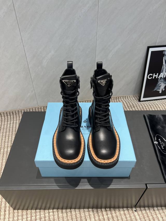 Factory: Exclusive top version Prad*A2025Vs new autumn and winter boots series r