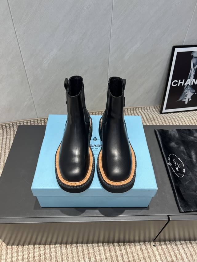 Factory: Exclusive top version Prad*A2025Vs autumn and winter new boots series r