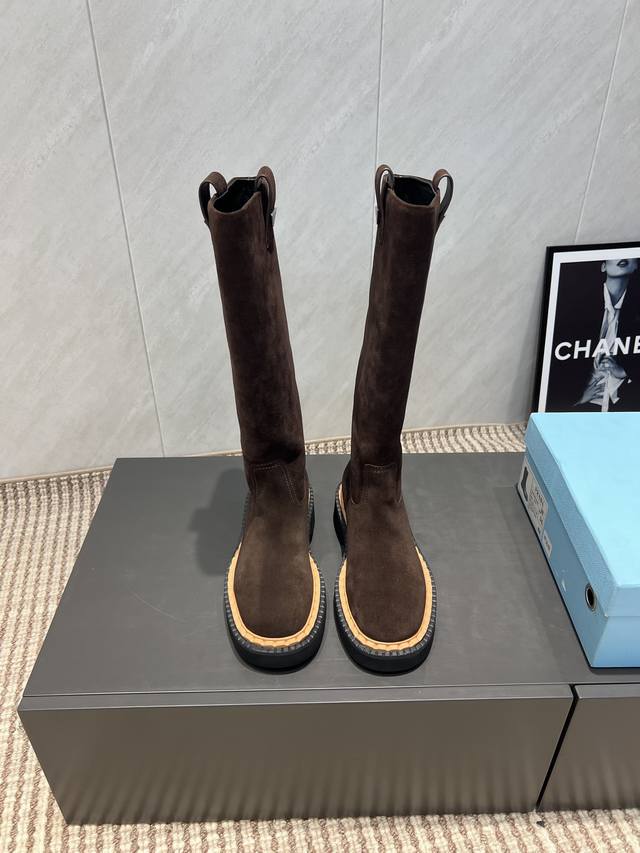 Factory: Exclusive top version Prad*A2025Vs autumn and winter new boots series r