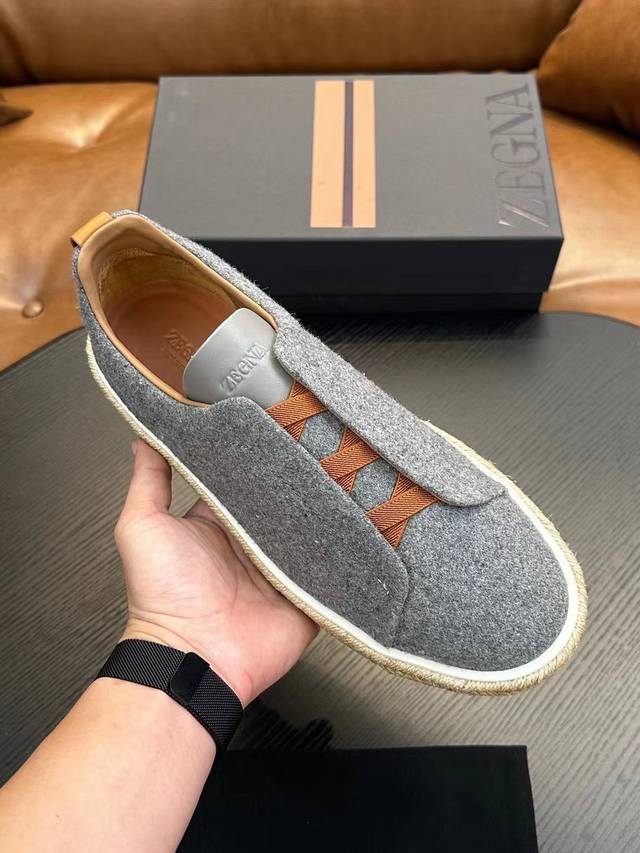Actual Price Yuan Zegna Casual Sneakers This Triple Stitch low-top sneaker is ma