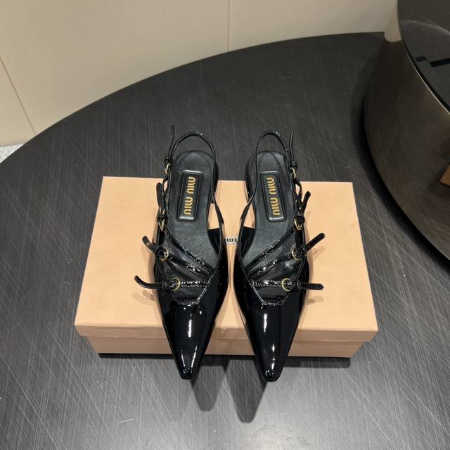 Factory: Exclusive top version Miumiu Miu Miu 2025Vs early autumn latest catwalk