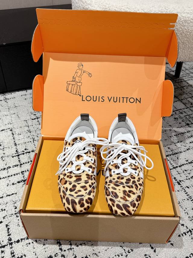 Top-of-the-line edition, DDD, from the latest Louis Vuitton Lv 25 Sneakerina col