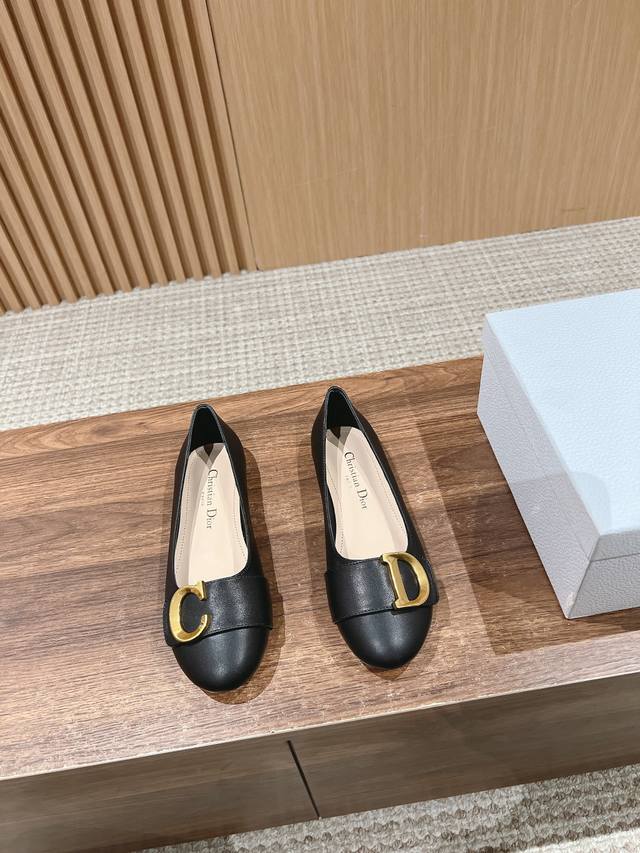 Dior Cd metal buckle flats! These C'est shoes are a new addition to the Spring/