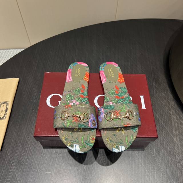 Factory: Exclusive top version G*Ucci Gucci 2025Vs spring and summer latest hit