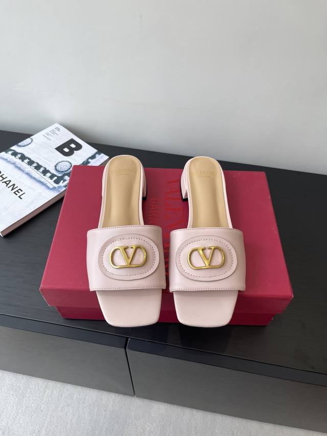 Valentino 25Ss new slippers with V-buckle design. Another perfect design that ab