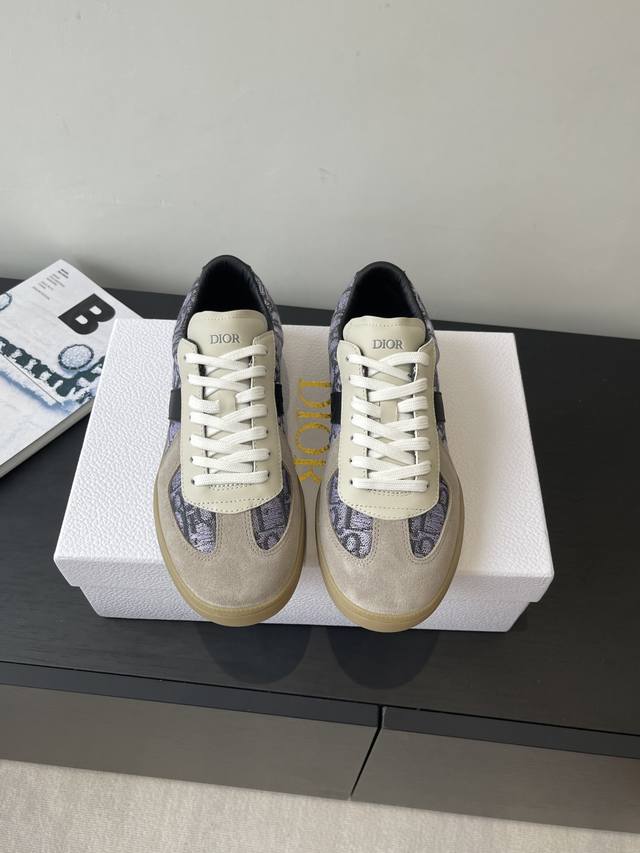 Dior B01 casual Dexter sneakers, white sneakers, couple's style DDD. Perfectly c